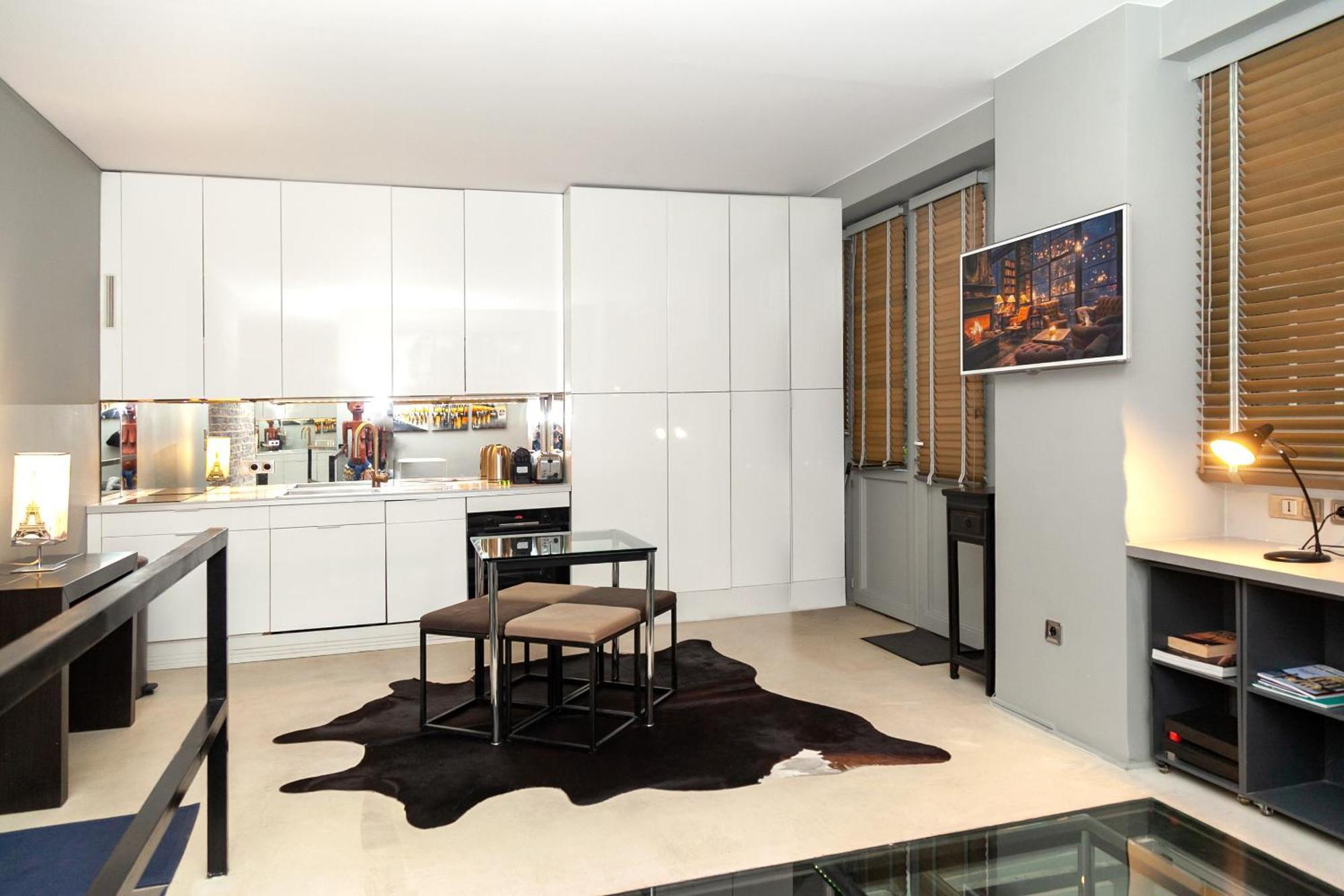 Loft Atypique Avec Terrasse, Calme Et Cosy Appartement