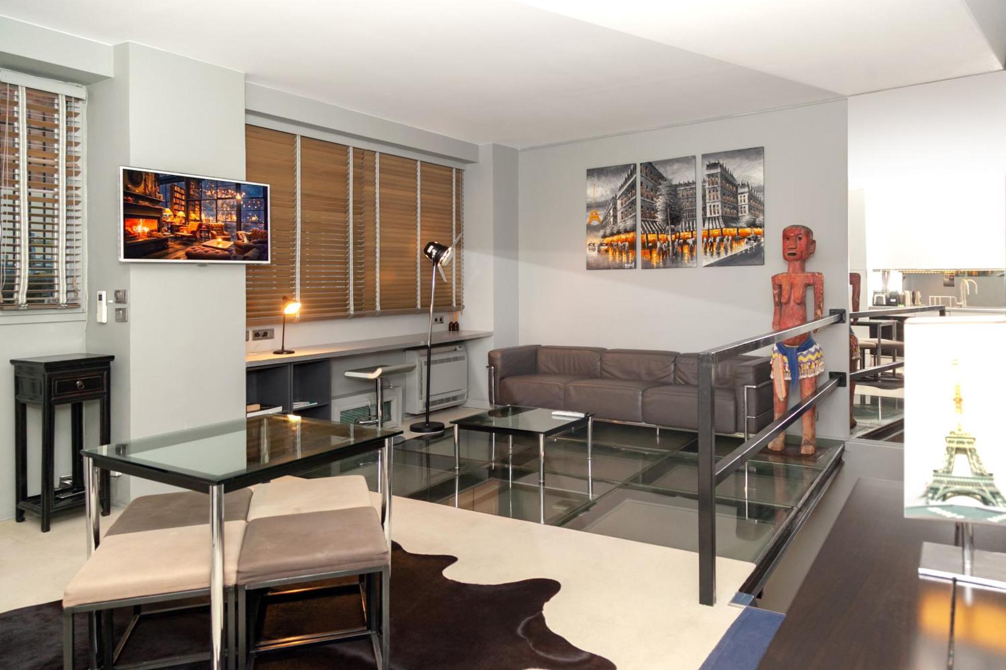 Appartement Loft Atypique Avec Terrasse, Calme Et Cosy