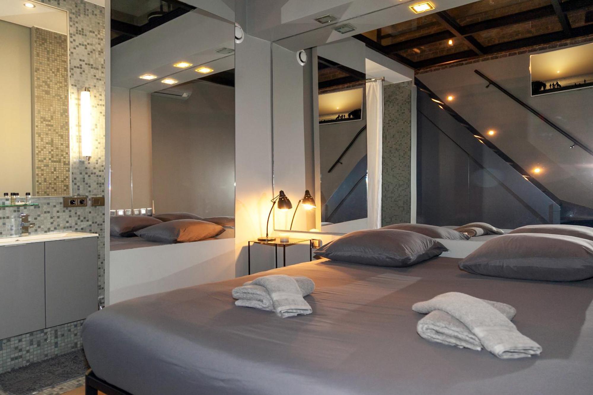 Appartamento Loft Atypique Avec Terrasse, Calme Et Cosy