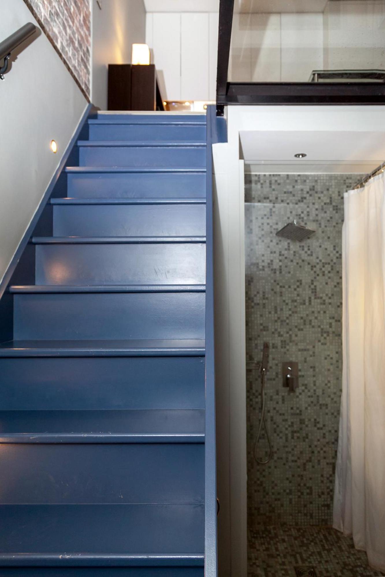Appartamento Loft Atypique Avec Terrasse, Calme Et Cosy Parigi